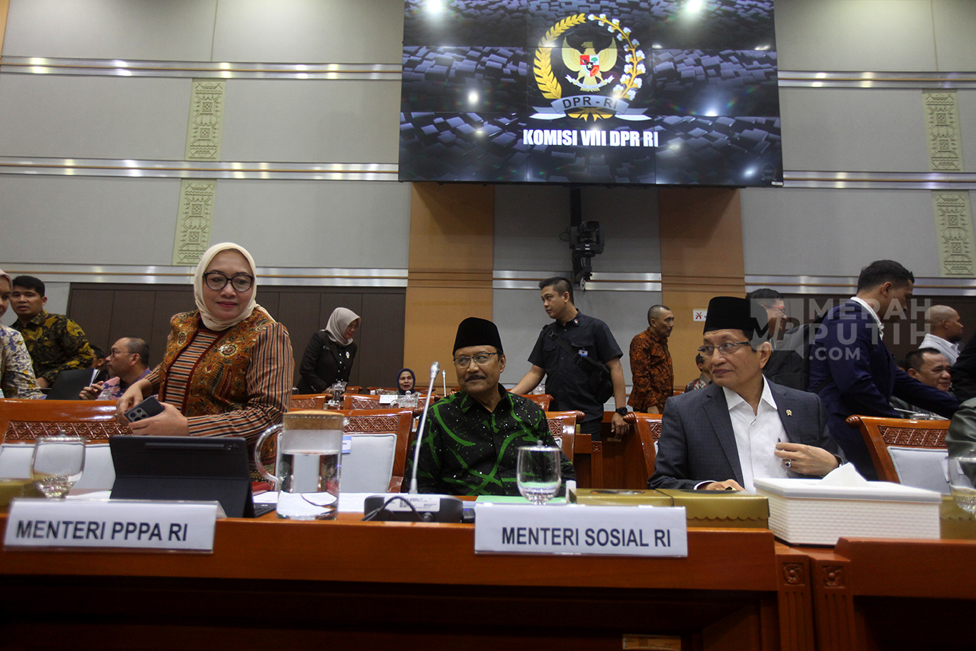 Raker Menag, Mensos dan Menteri PPPA dengan Komisi VIII DPR Bahas RKA Tahun 2026