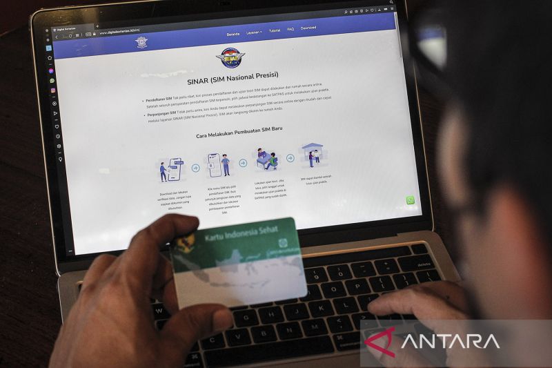 Pengamat: Kepesertaan JKN Jadi Syarat Layanan Polisi Beratkan Masyarakat