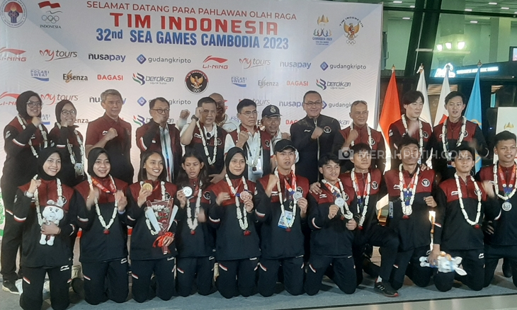 Tim taekwondo Indonesia sepulang dari SEA Games 2023 Kamboja, di Bandara Soekarno-Hatta, Tangerang, Selasa (16/5). (Foto: MP/Kanugrahan)