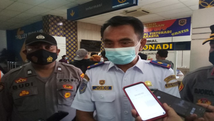 Kepala Terminal Tipe A Tirtonadi Solo Joko Sutriyanto, Senin (12/4). (MP/Ismail)