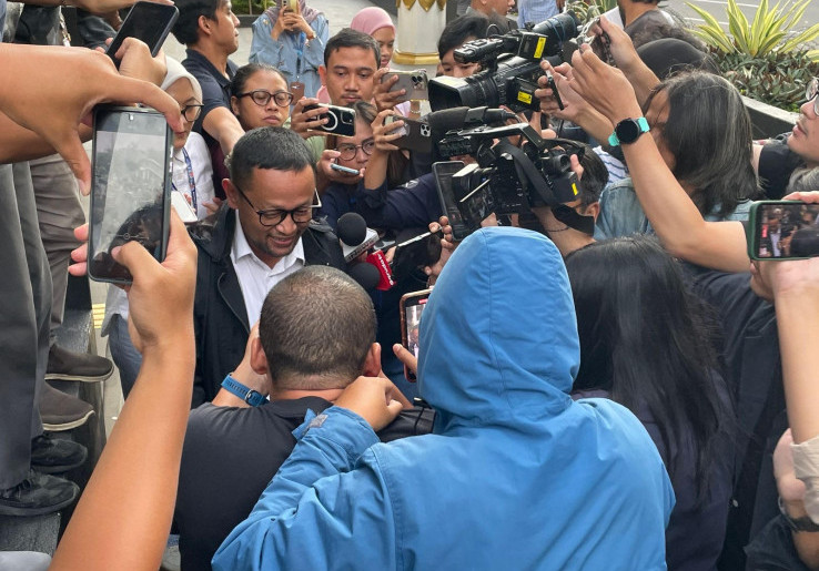 Tersangka Gus Alex Irit Bicara Usai Diperiksa KPK, 3 Pertanyaan Kasus Haji Dijawab Sama