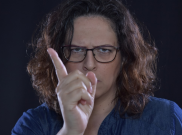 Bunyi Pintu Berderik Bikin Bete, Penyebabnya Mungkin Misophonia