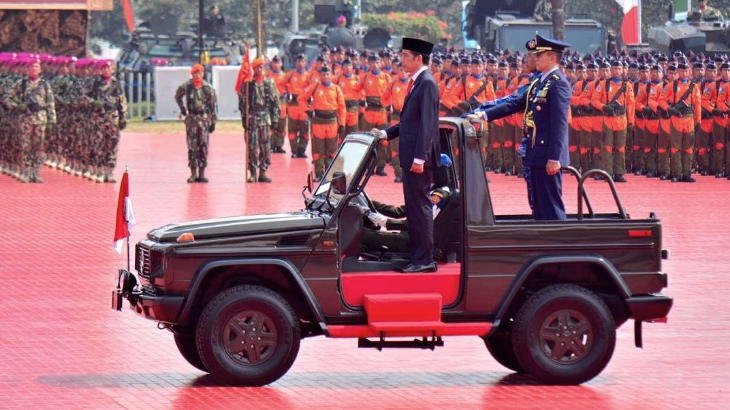 Presiden Jokowi Pimpin Upacara HUT ke-73 TNI