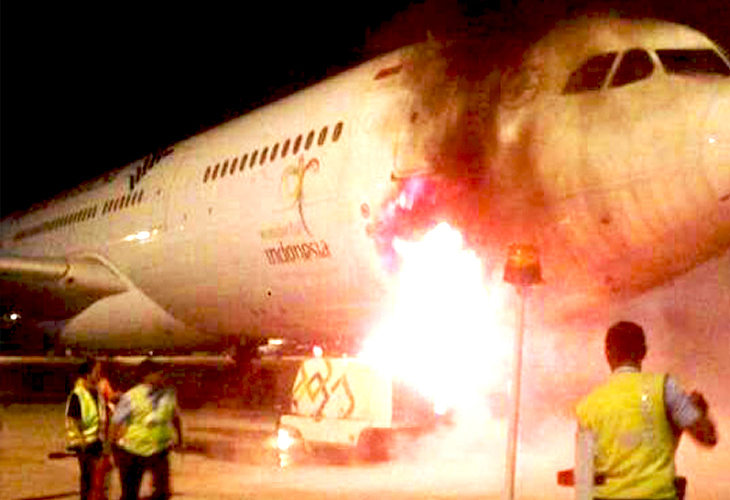 Genset Terbakar di Area Parkir Garuda Berhasil Dipadamkan 