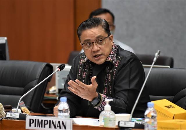 PPDB Selalu Bermasalah, DPR Tawarkan 3 Opsi Solusi