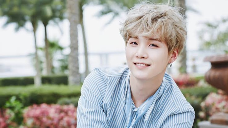 Kebiasaan Manis Suga BTS Saat Ulang Tahun