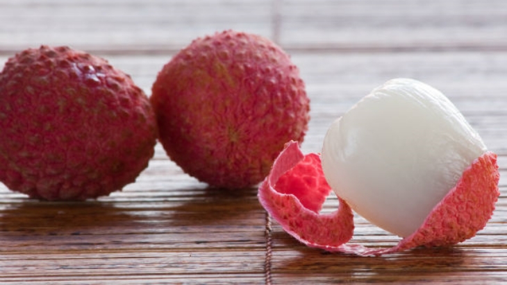 Buah dengan Kandungan Vitamin C di Atas Jeruk