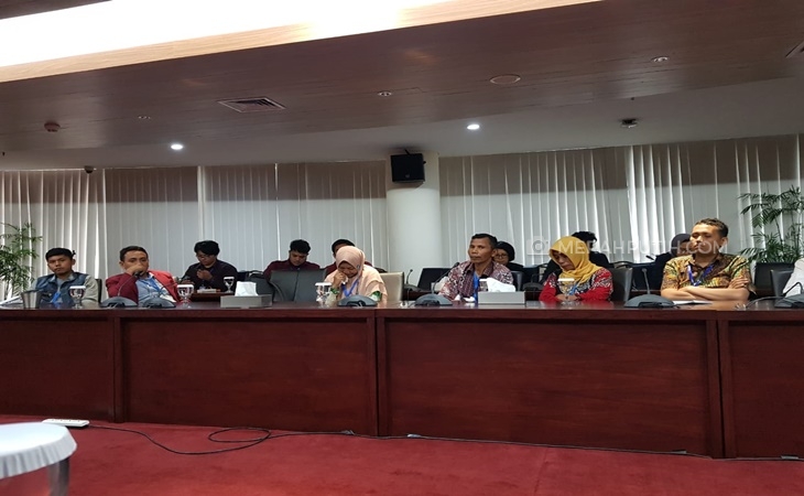  Sambangi KPK, Keluarga Korban Demo Kendari Minta Kematian Anaknya Diungkap