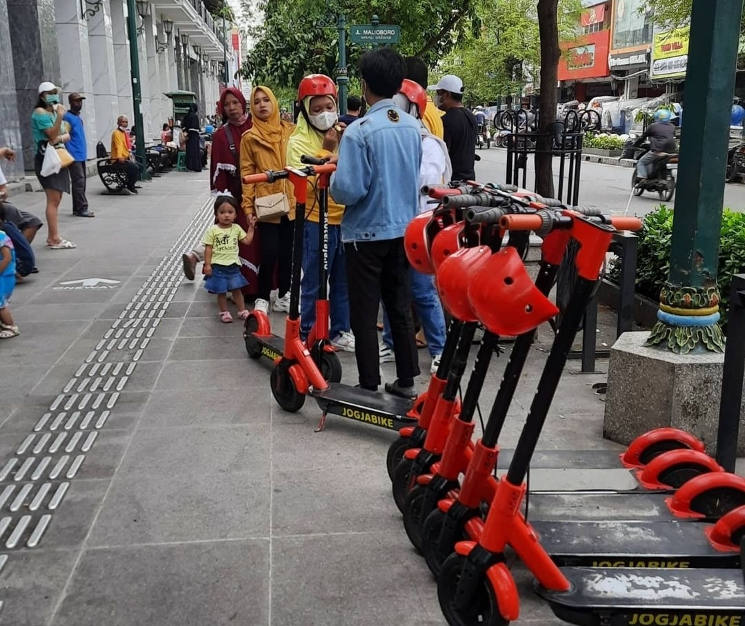 Skuter Listrik akan Dilarang Beroperasi di Kawasan Malioboro 