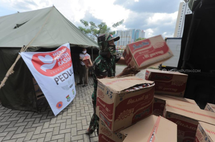 Posko Bantuan COVID-19 JHL Group Dekatkan TNI-Polri dengan Masyarakat