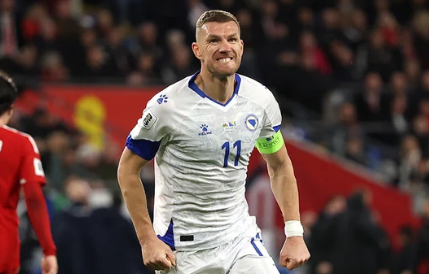 Umumkan Pensiun, Edin Dzeko Tulis Pesan Haru Kenang Bosnia Lolos Piala Dunia Singgung Italia