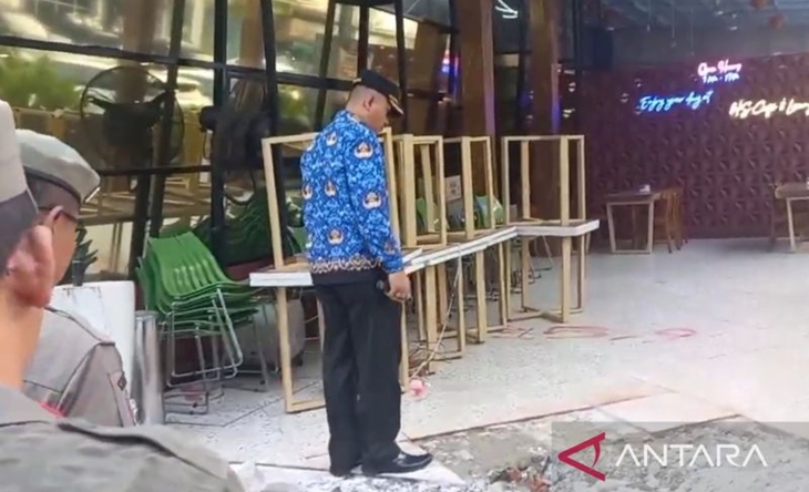 Satpol PP Ancam Bongkar Bangunan Ruko Niaga Pluit Setelah Lewat Batas Waktu