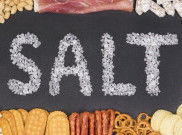 Mengapai Kita Tidak Boleh Terlalu Banyak Makan Makanan Asin?