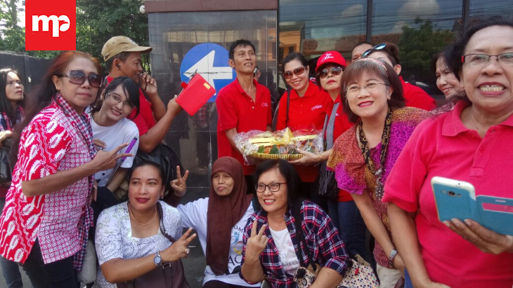 Rayakan Ulang Tahun Ahok ke-51, Simpatisan Datangi Mako Brimob