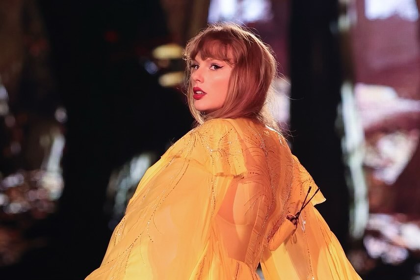 Berkunjung ke Rumah Sakit, Taylor Swift Beri Hadiah Natal untuk Pasien Cilik
