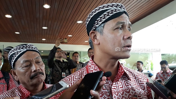   Wabah Virus Corona, Ganjar Masih Enggan Revisi Target Kunjungan Wisman di Jateng