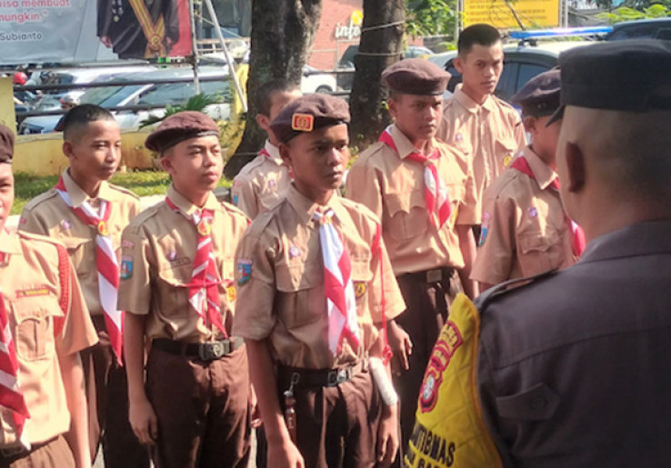 Polsek Ciputat Timur Gelar Pembinaan Karakter bagi 10 Pelajar Terlibat Tawuran