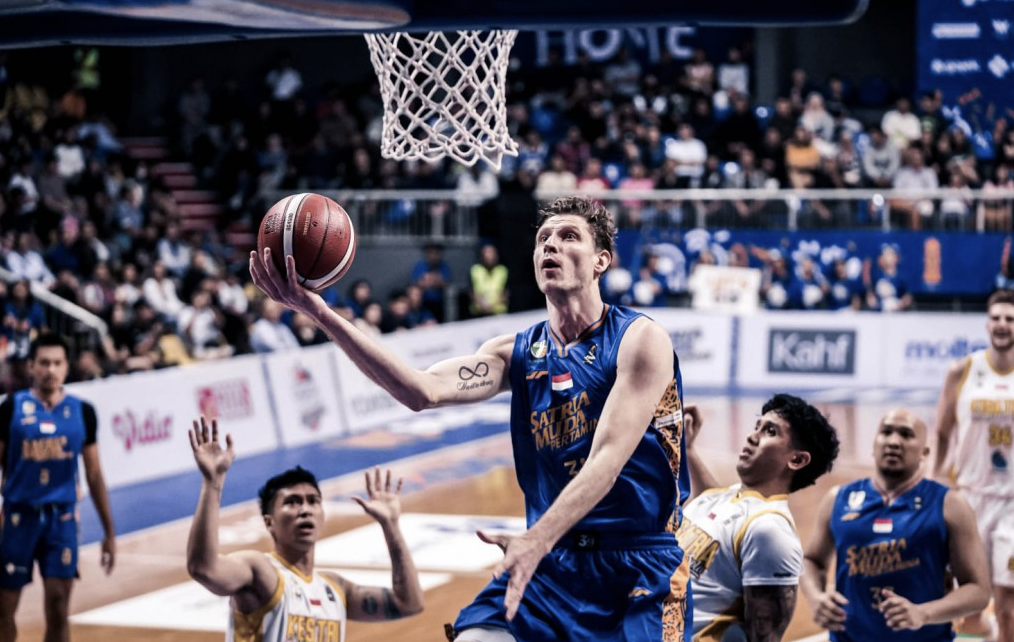 Hasil Playoffs IBL 2024: Prawira Tumbangkan RANS, Satria Muda Amankan Kemenangan