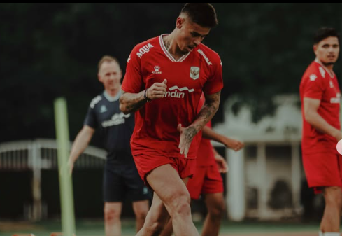 Mees Hilgers Langsung Curhat di Medsos Setelah Terlibat Latihan dengan Timnas Indonesia