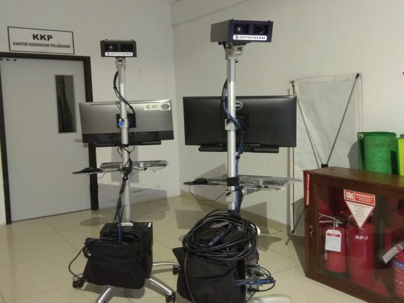 Thermoscan untuk pantau suhu tubuh penumpang baru saja pulang dari luar negeri guna mencegah penyebaran cacar Monyet