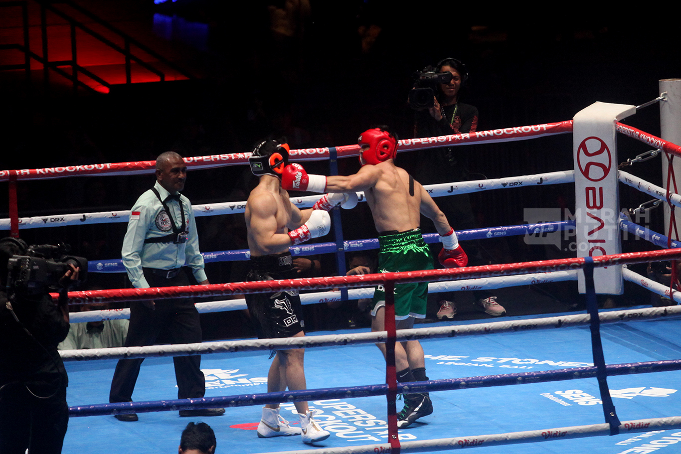 Superstar Knockout Vol 2: Aktor Yoshi Sudarso Menang TKO Atas Enrique Dustin 