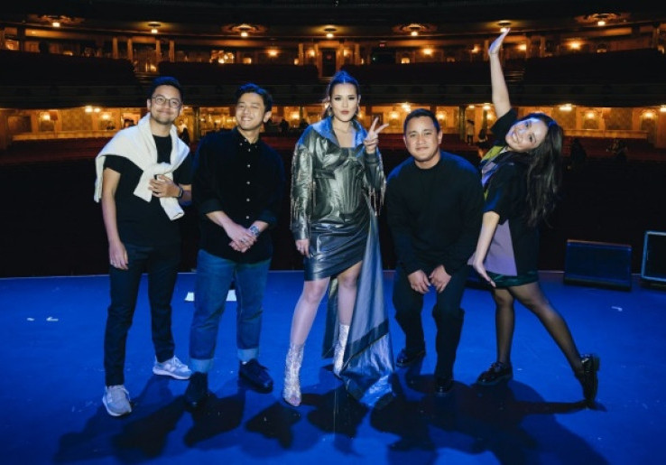 HIVI! dan Raisa Sukses Manggung di Sydney Australia