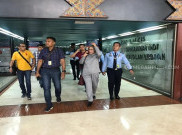 Malam Ini Atiqah Hasiholan Akan Cerita Soal Hoax Ibunya