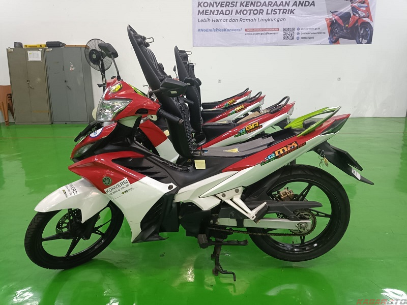 Pemerintah Undang Masyarakat Lakukan Konversi Motor Berbahan Bakar BBM ke Listrik Secara Gratis