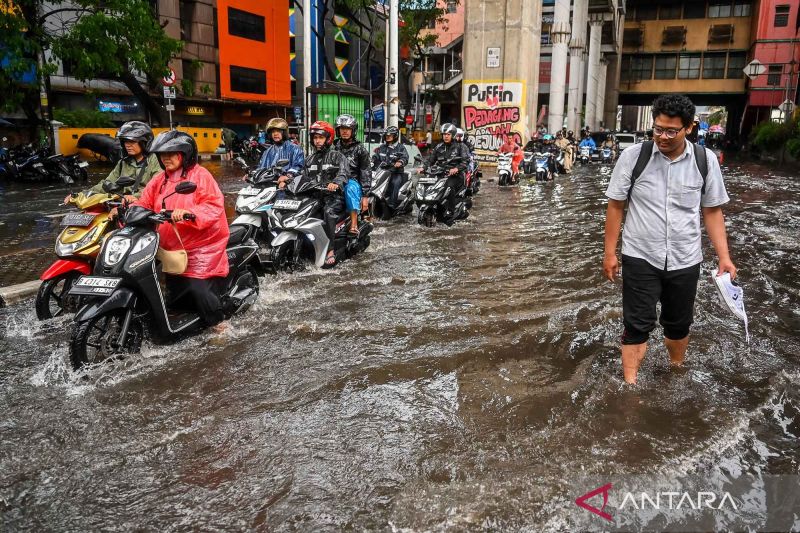 12 RT di Jakarta Selatan Banjir, Ketinggian Sampai 70 Centimeter