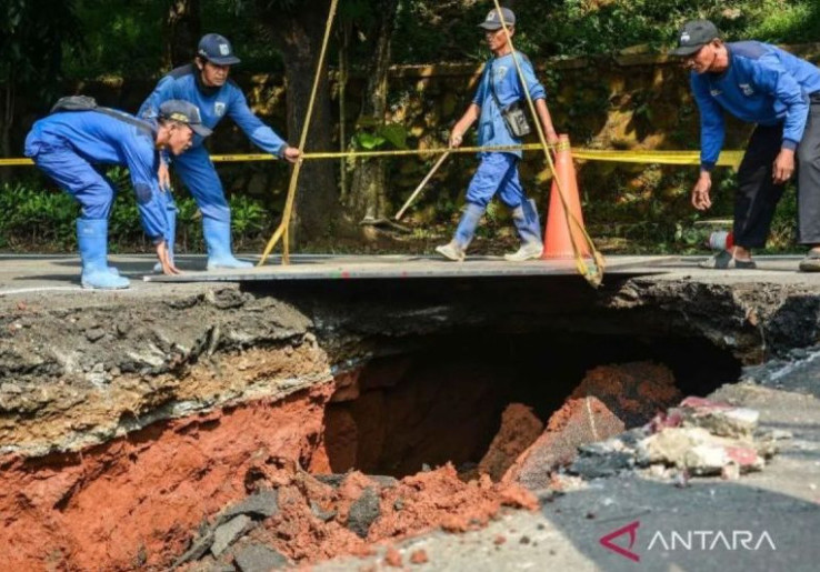Pembukaan Jalan Raya Lenteng Agung Molor dari Target, Warga Depok Siap-Siap Kembali Terisolasi