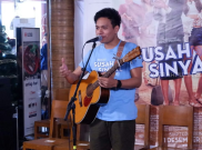 Rehat dari Dunia Musik, Rendy Pandugo Titip 'Paper Heart'