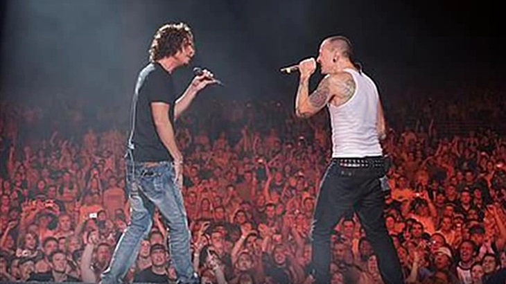 Chester Bennington Tak Lagi Sama Setelah Kepergian Chris Cornell