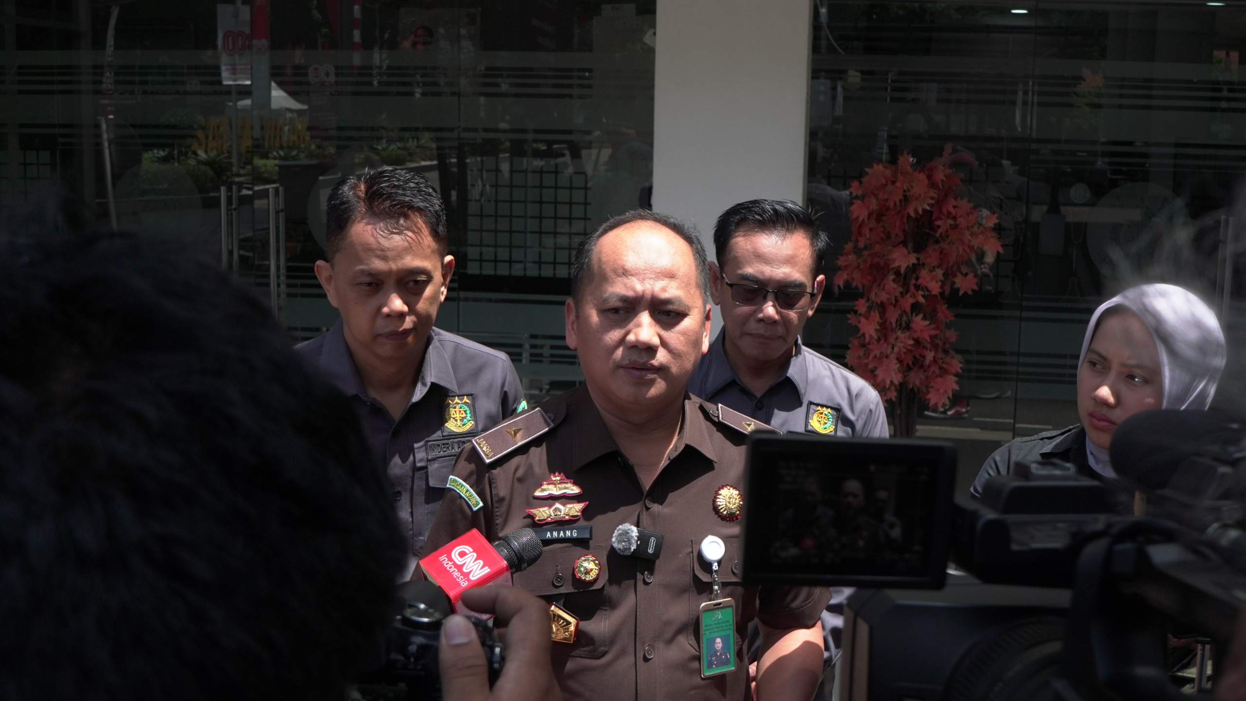 2 Pilihan untuk Riza Chalid dan Jurist Tan, Buron yang Berstatus ‘Tanpa Kewarganegaraan’:  Balik ke Indonesia atau Overstay 