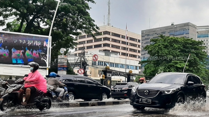 Jakarta Diprakirakan Hujan Ringan Pagi dan Siang Hari