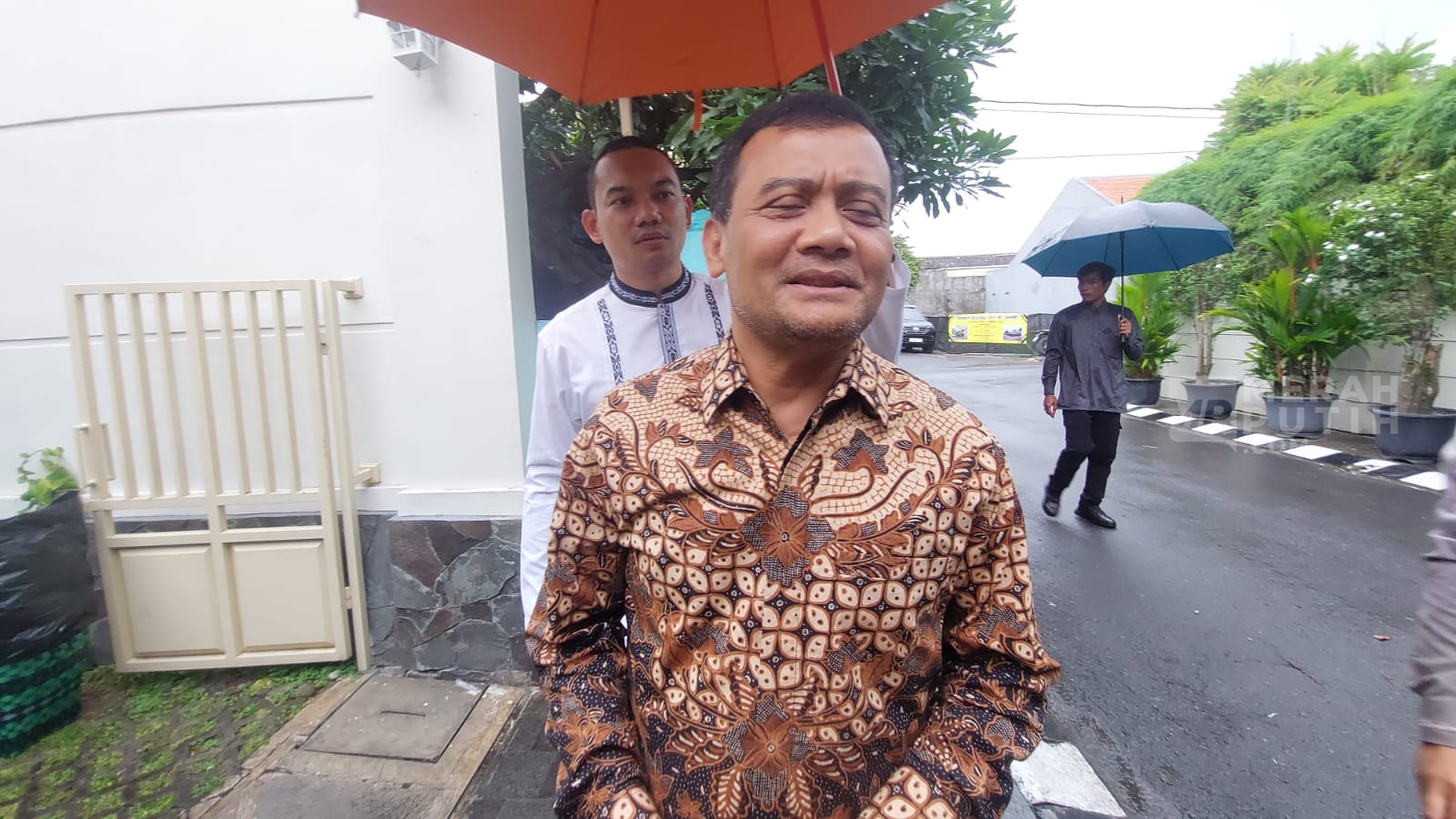 Bupati Pekalongan Terjaring OTT KPK, Gubernur Jateng Bantah Sedang Bersama Fadia Arafiq