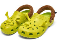 Ada Shrek di Koleksi Terkini Crocs