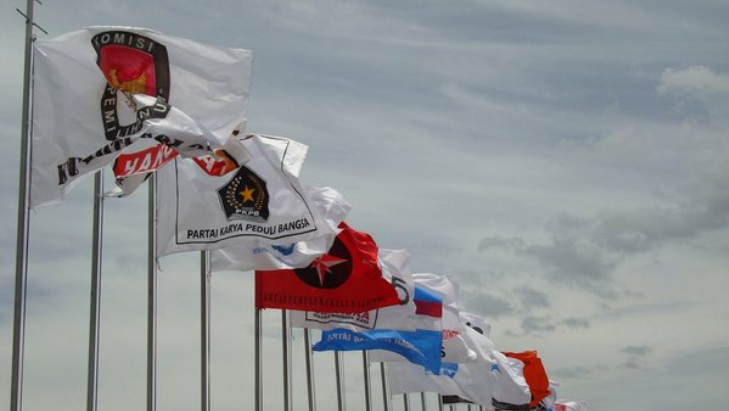 Bendera Partai Politik