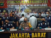 Terungkap, Ini Sosok Pemilik Senjata Tajam Tergeletak di Gerbang Tol Slipi