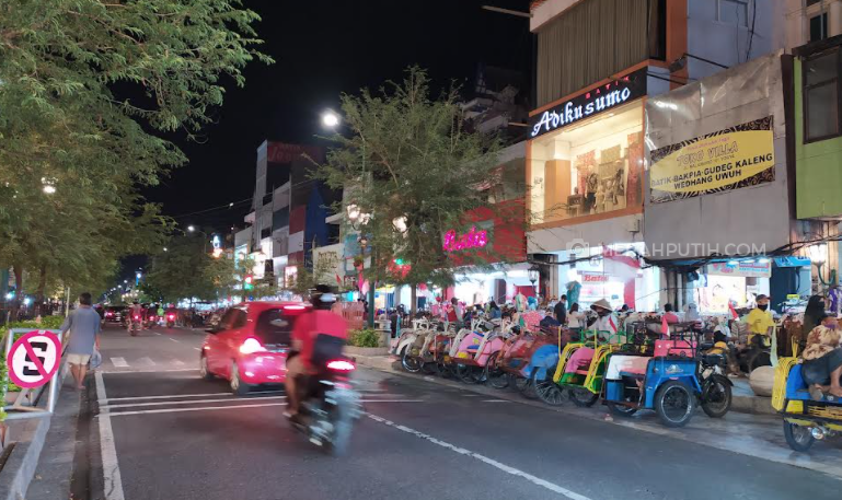 Kawasan Malioboro Diberlakukan Buka Tutup Selama Libur Nataru - MerahPutih