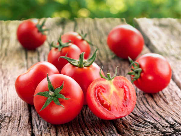 Tomat, salah satu sayuran yang mengandung vitamin B6 (Sumber: Boldsky)