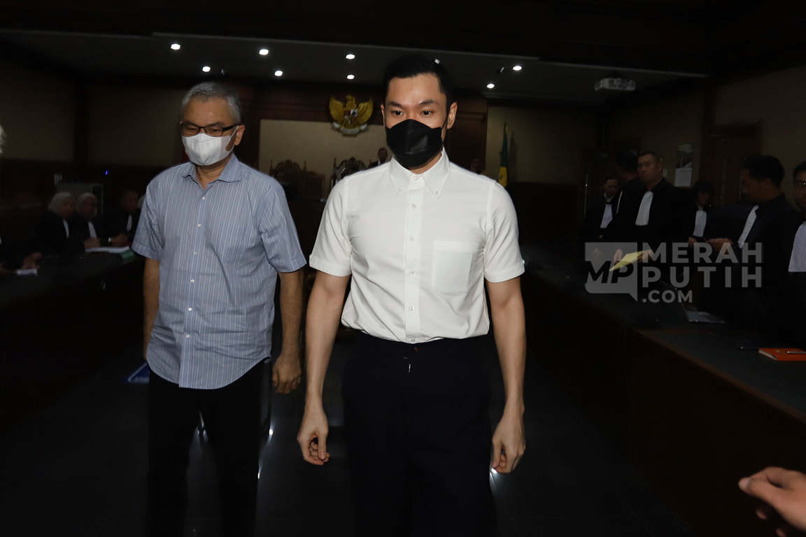 Majelis Hakim Vonis Harvey Moeis 6,5 Tahun Penjara dan Uang Denda Rp210 Miliar