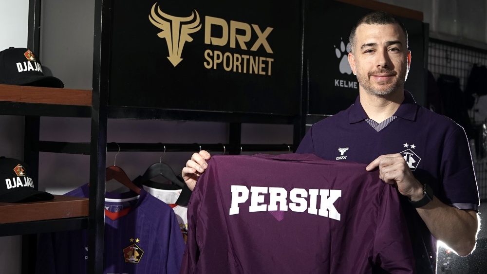 Ke Mana Persik Kediri Akan Dibawa Pelatih Anyarnya Marcos Reina Torres?