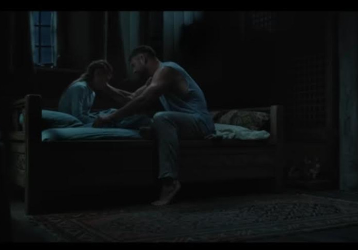 'Avengers: Doomsday!': Intip Momen Haru Sang Dewa Petir Berdoa Sebelum Duel Lawan 'Doctor Doom' Robert Downey Jr