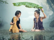 Jangan Hujan-hujanan, Bahaya Nyata Mengancam Kesehatan