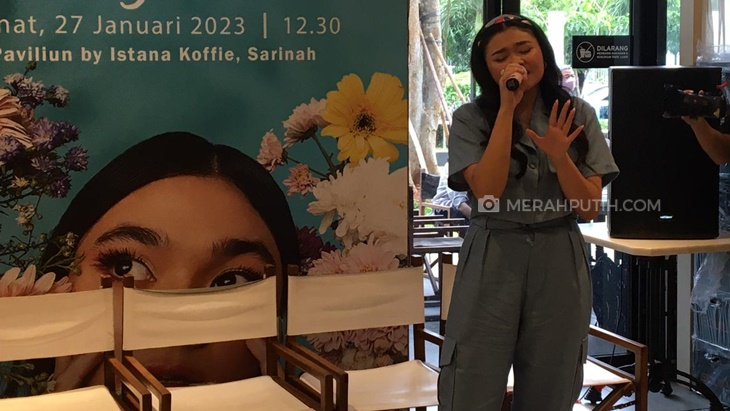 Azzhara Banilia Kisahkan Pengalaman Pribadi di ‘Tak Mungkin Satu’