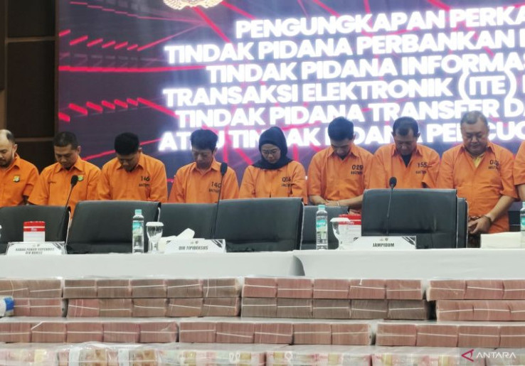 Rekening Dormant Rp 204 Miliar Dibobol Sindikat, DPR Tegaskan Peringatan Bagi Perbankan