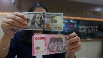 Nilai Tukar Rupiah terhadap Dolar AS Melemah Tembus Rp16.849