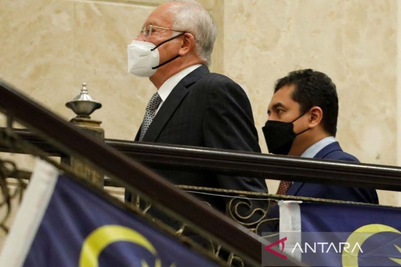Banding Ditolak, Mantan PM Malaysia Najib Mulai Jalani Hukuman 12 Tahun Penjara