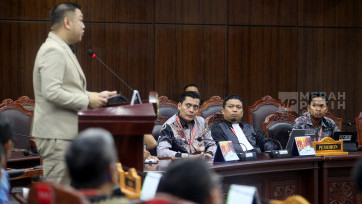 IWAKUM Hadirkan Saksi dan Ahli dalam Sidang Lanjutan Uji Materiil UU Pers di MK