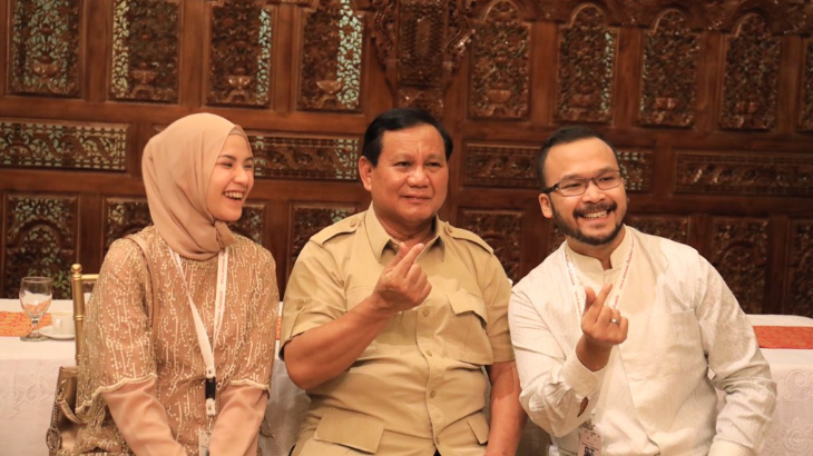 Tidak Suka Minum Susu Sejak Kecil, Prabowo: Makanya Saya Lebih Pendek dari Hashim